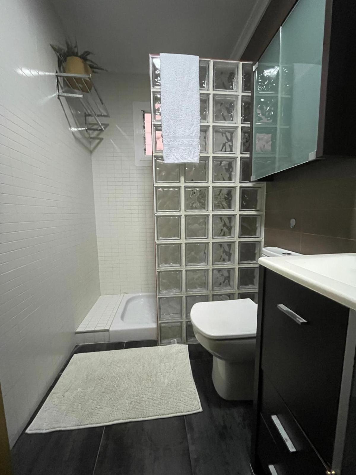 Piso Centrico En Elche Apartment Ngoại thất bức ảnh