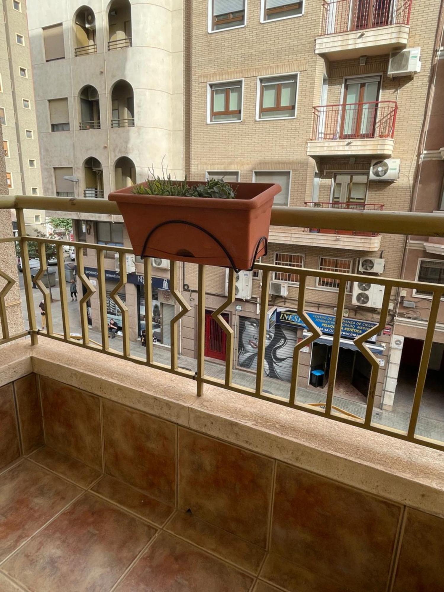 Piso Centrico En Elche Apartment Ngoại thất bức ảnh